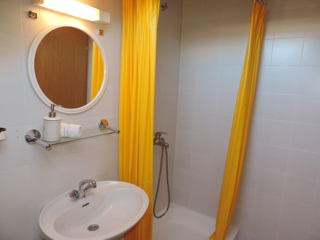 Apartment Vidas Novalja Buitenkant foto